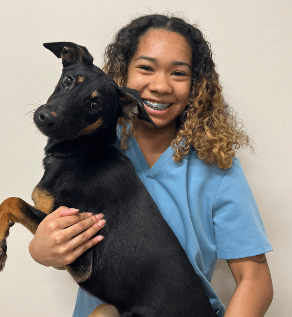 Brianna, Kennel Attendant